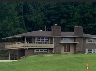 102 Beverly Rd, Anniston, AL 36206