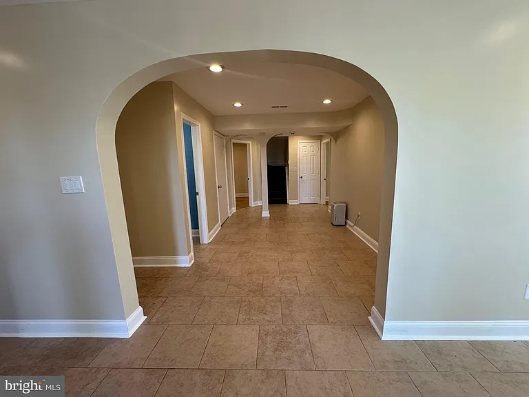 13816 Piscataway Dr — Photo 12