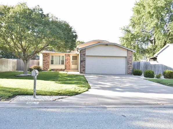 525 E Maywood St, Wichita, KS 67216
