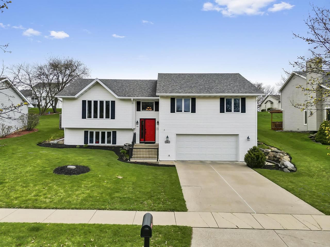 629 South 1st St, Mount Horeb, WI 53572 Zillow