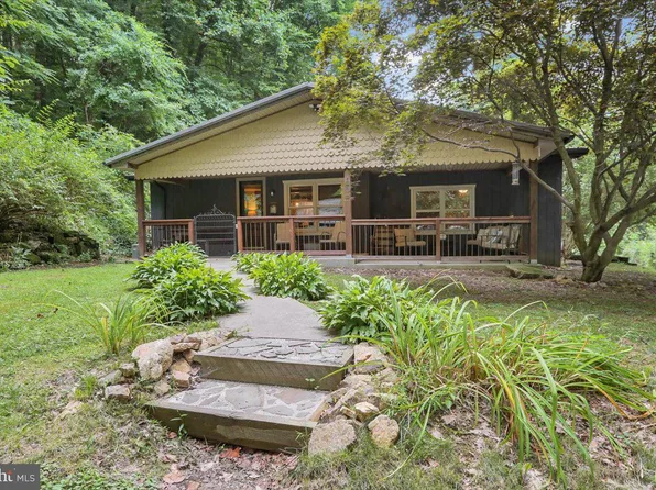 41 Fox Rd, Fleetwood, PA 19522