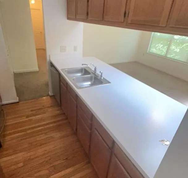14201 Woolen Oak Ct #10-32 — Photo 4