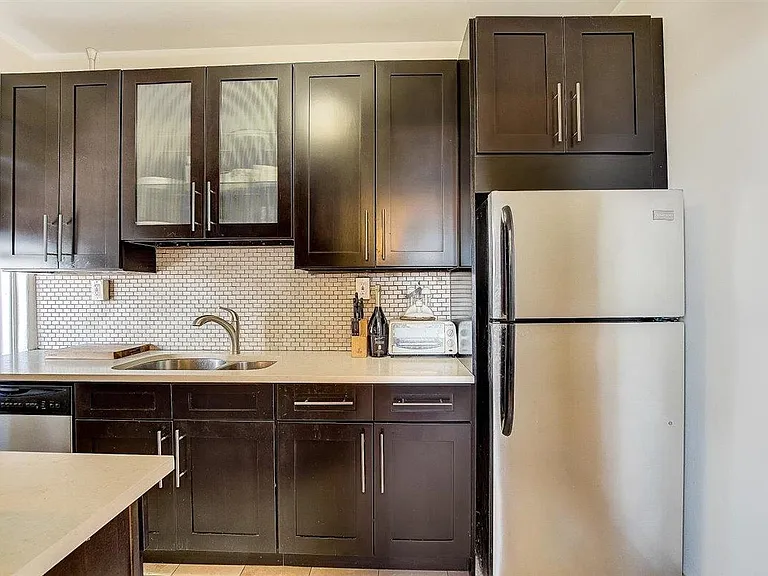 2600 Kennedy Blvd #8L — Photo 8