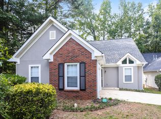 719 S Fairfield Dr, Peachtree City, GA 30269
