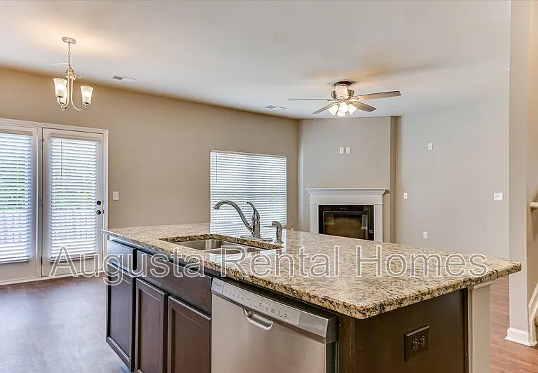 5060 Vine Ln — Photo 10