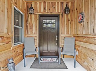 1932 Amherst Rd, Knoxville, TN 37921