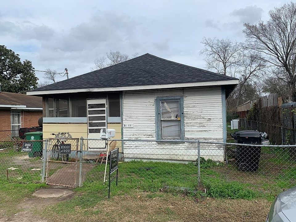 1st image of 3226 Des Chaumes St