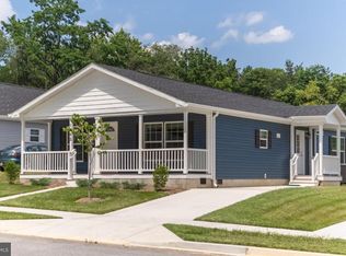 1362 Connecticut Ave, Hagerstown, MD