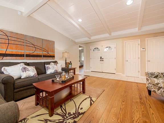 5th image of 1198 Cordelia Ave