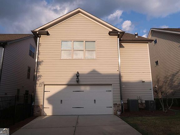 4th image of 4334 Bellview Ln