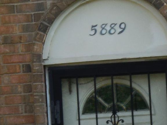 5th image of 5889 Plum Valley Dr