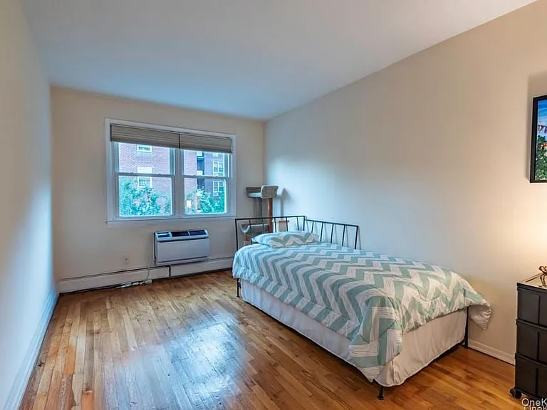 4140 Union St — Photo 7