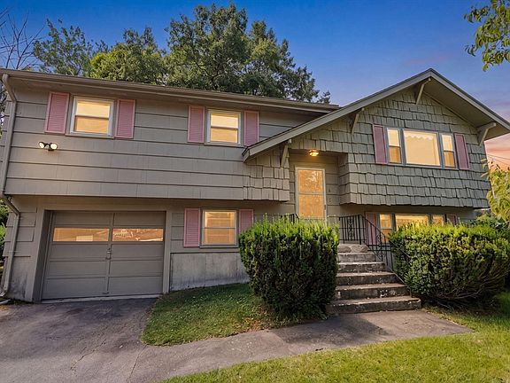 2nd image of 6 Gallagher Dr