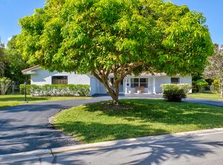 8910 NW 32nd St, Coral Springs, FL 33065