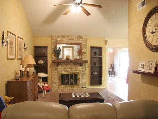 2nd image of 8511 BRISTLECONE DR