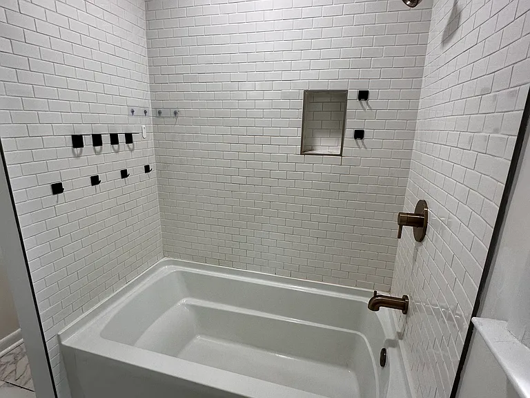 506 Highcrest Dr — Photo 16