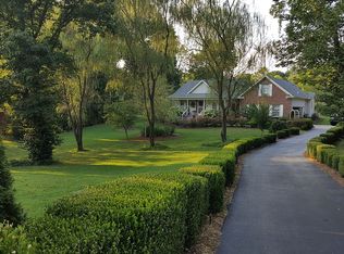 422 E Campbell Rd, Madison, TN 37115