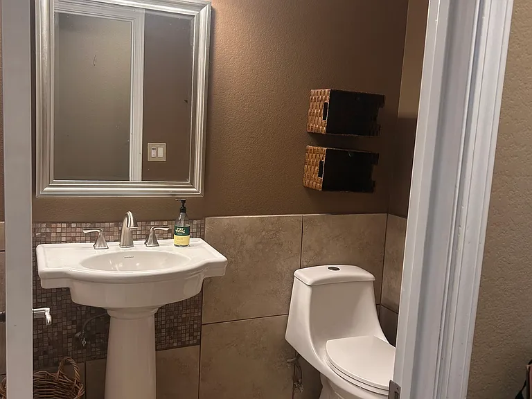 4208 Northwood Ct — Photo 6