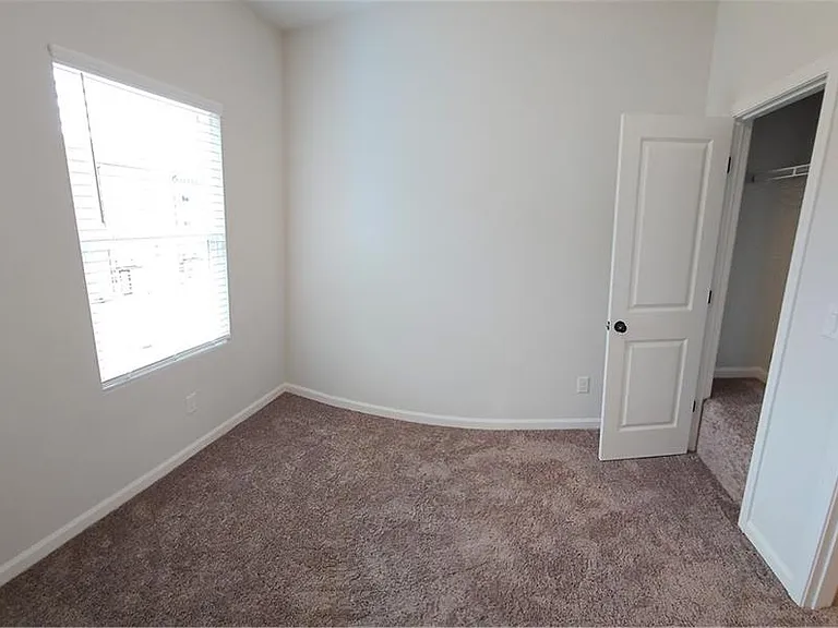 908 Colton Dr — Photo 27