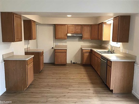 4th image of 3167 Stoneybrook Ln