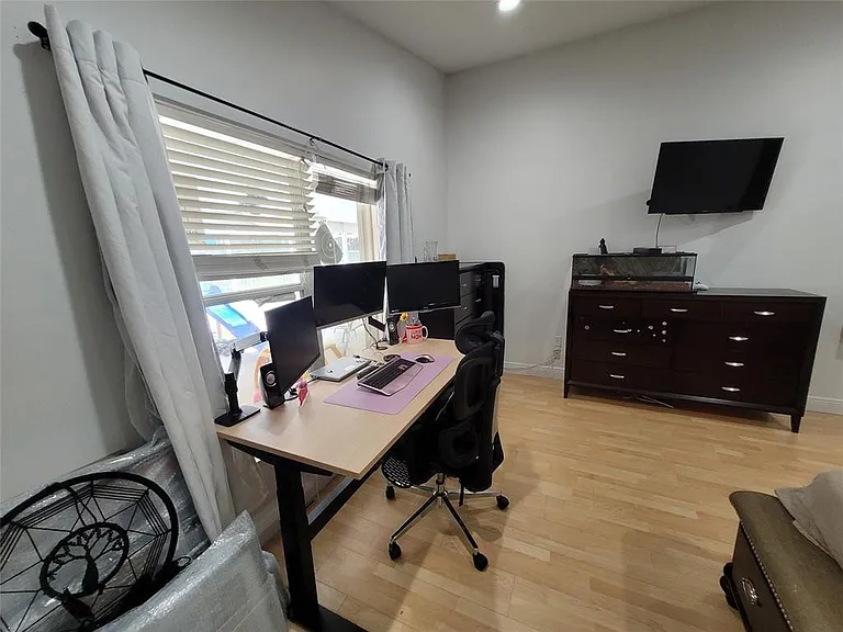 6416 Barton Creek Cir — Photo 16
