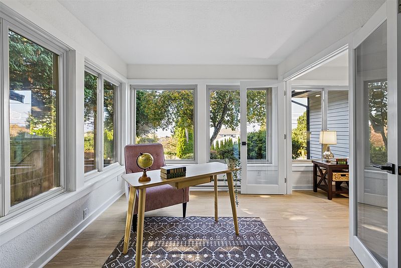 3rd image of 5209 Varco Road NE