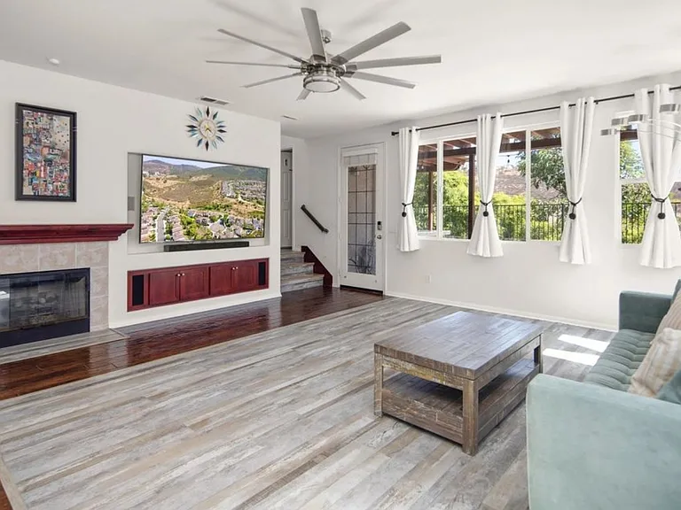 2661 Shadowbrook Way — Photo 8