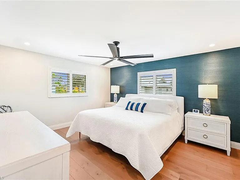 250 7th Ave S #207 — Photo 9