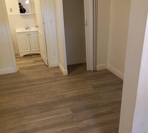3rd image of 3101 N Lincoln Ave #4