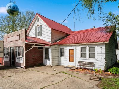 100 N Main St, Albion, IA, 50005