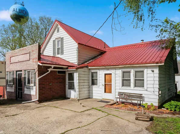 100 N Main St, Albion, IA 50005