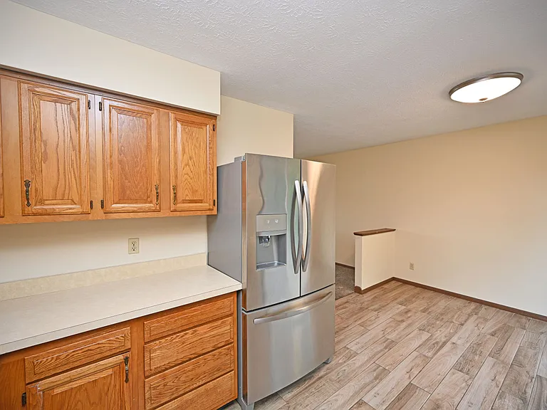 8101 Glohaven Ct — Photo 12