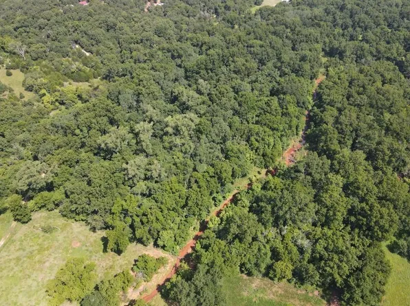 Willow Bend Rd, Norman, OK 73072