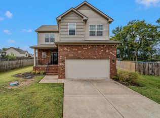 1008 Glenda Dr, Murfreesboro, TN 37128