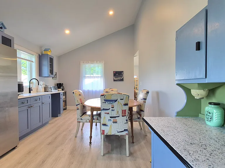 92 Elmere Rd #A — Photo 15