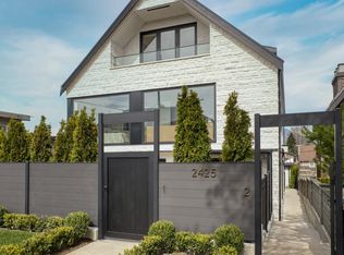 2425 Kitchener St #2, Vancouver, BC