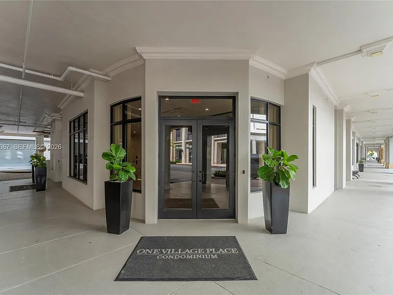 4100 Salzedo St #610 — Photo 26