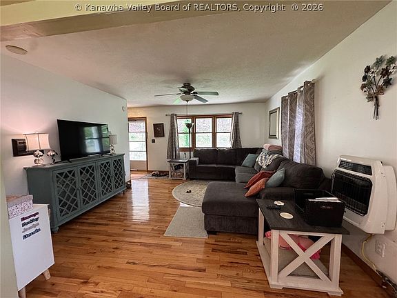5th image of 466 Elk River Rd
