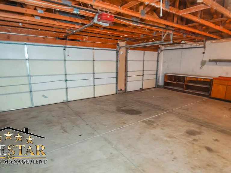4334 Bareback Ln — Photo 23