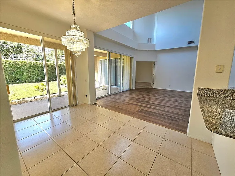 2307 Messenger Cir — Photo 9