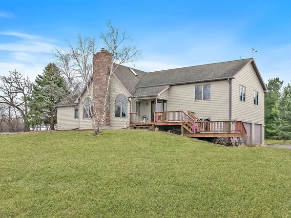 14N700 Factly Rd, Sycamore, IL 60178