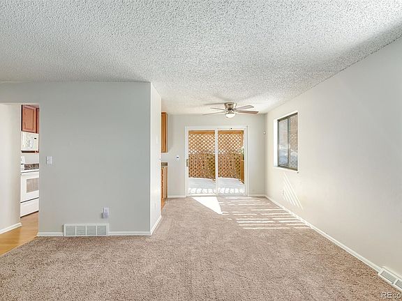 2nd image of 10861 Utica Ct