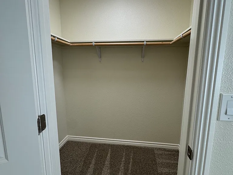 1096 Topaz Ave #1 — Photo 18