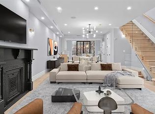 154 Cornelia St #2A, Brooklyn, NY 11221