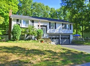 11 McMahon Ave, Clinton, MA 01510