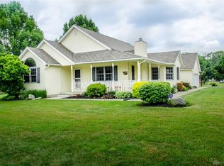 110 Oar Dr, Eaton, OH 45320