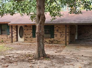 121 Rogers Smith Rd, Lucedale, MS 39452