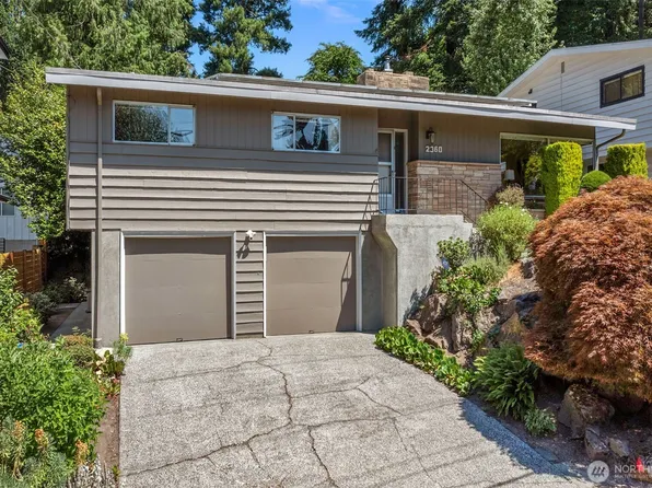 2360 NE 90th Street, Seattle, WA 98115