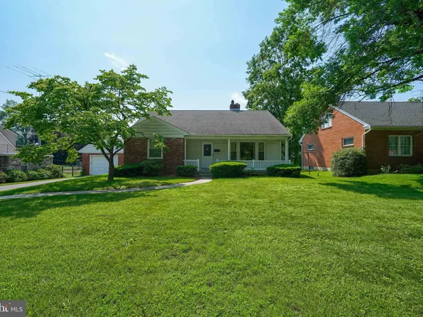 105 Campbelltown Rd, Palmyra, PA 17078