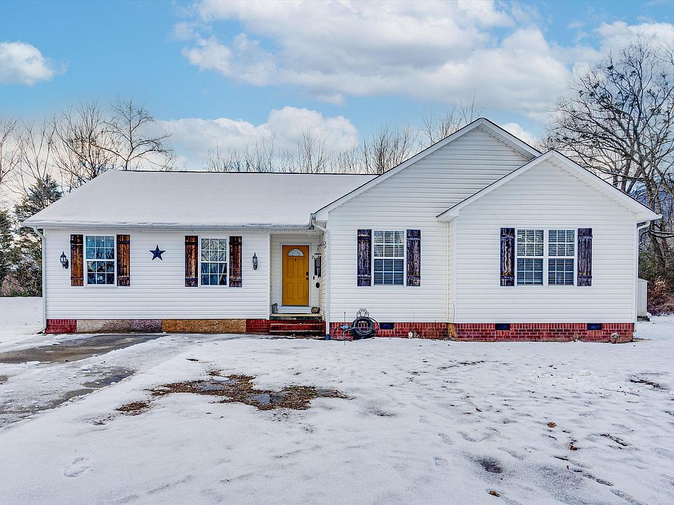 1st image of 255 Village West Dr